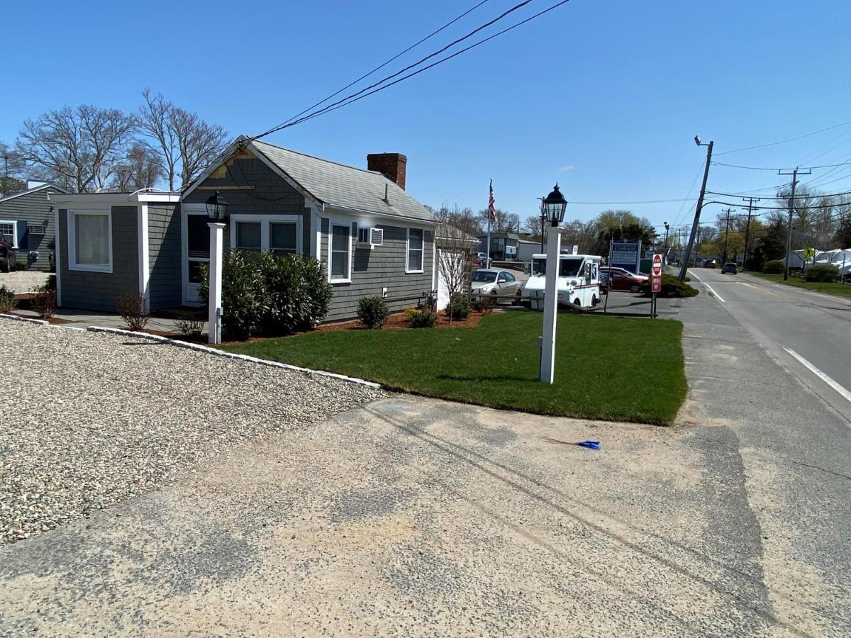 Cape Cod Wishing Well Motel Harwich Port Exterior photo